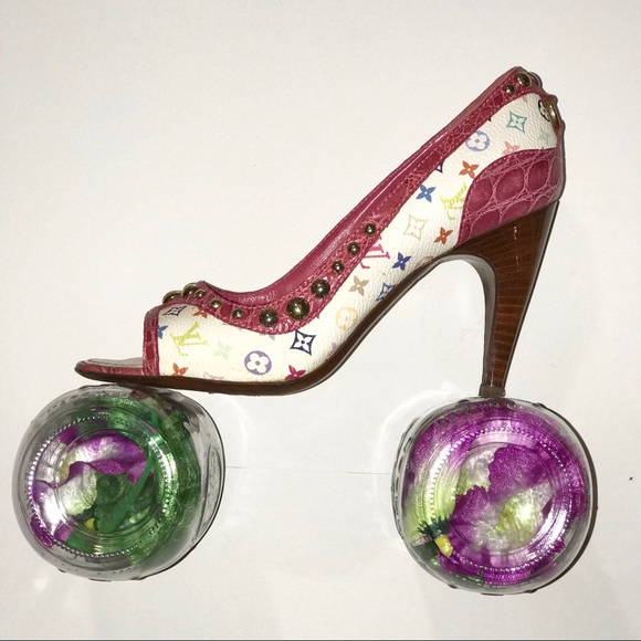 Louis Vuitton Heels - Picture 2 of 8